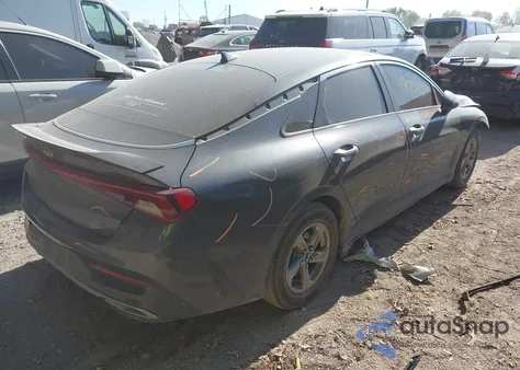 2021 Kia K5 Lxs z USA, uszkodzony, nr VIN 5XXG14J21MG027506